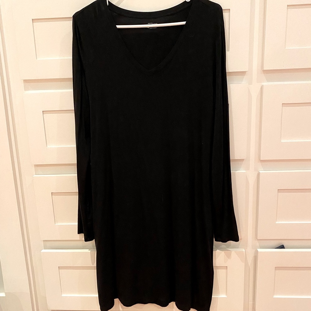 Daily Ritual black v-neck, long sleeved jersey dress.